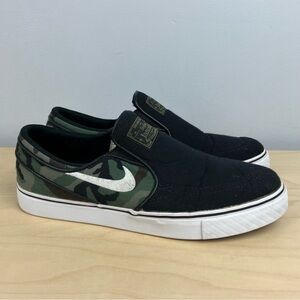 Nike SB Kids Youth Size 6Y Stefan Janoski Slip On Skate Shoes Black & Camouflage